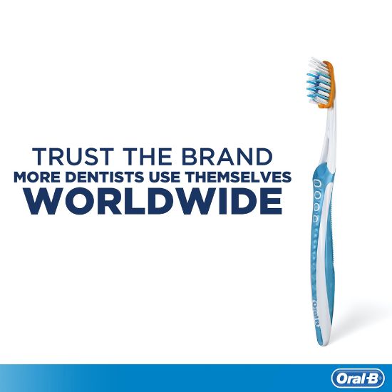 Picture of Oral-B Pro-Expert Clinic Line Pro-Flex Soft Manual Toothbrush Assorted Color 1pc