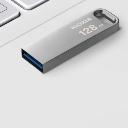 Picture of Kioxia TransMemory U366 USB flash drive 128 GB USB Type-A 3.2 Gen 1 (3.1 Gen 1) Grey