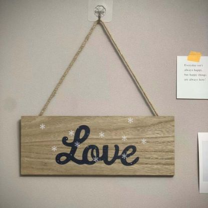 Picture of Maple Leaf Love Sign Wooden Pallet Wall Art Hanging Board, 20YX097